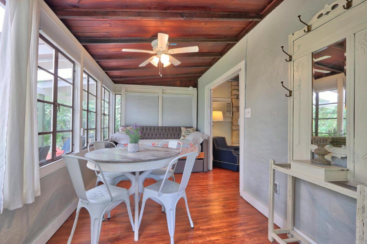 Creekside Cabins - The Getaway Villa วิมเบอร์ลีย์ ภายนอก รูปภาพ
