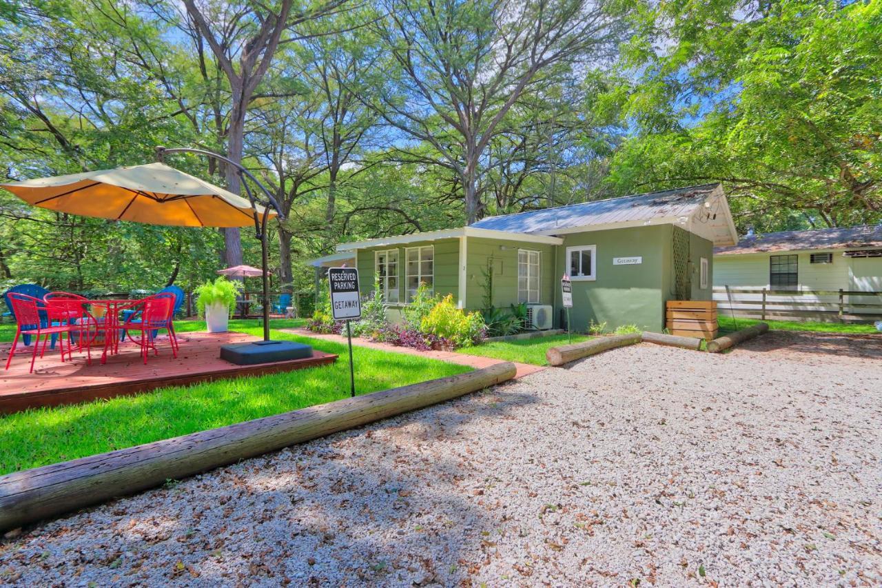 Creekside Cabins - The Getaway Villa วิมเบอร์ลีย์ ภายนอก รูปภาพ