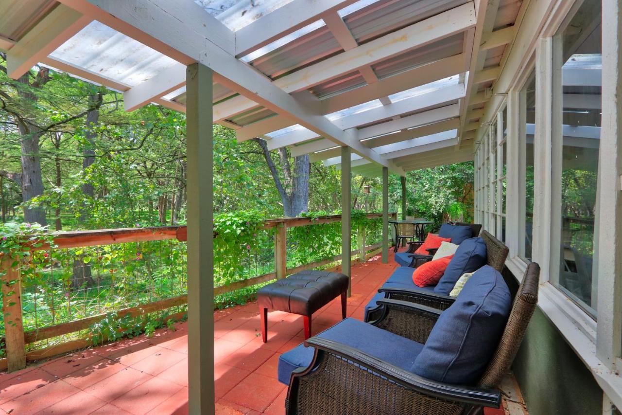 Creekside Cabins - The Getaway Villa วิมเบอร์ลีย์ ภายนอก รูปภาพ